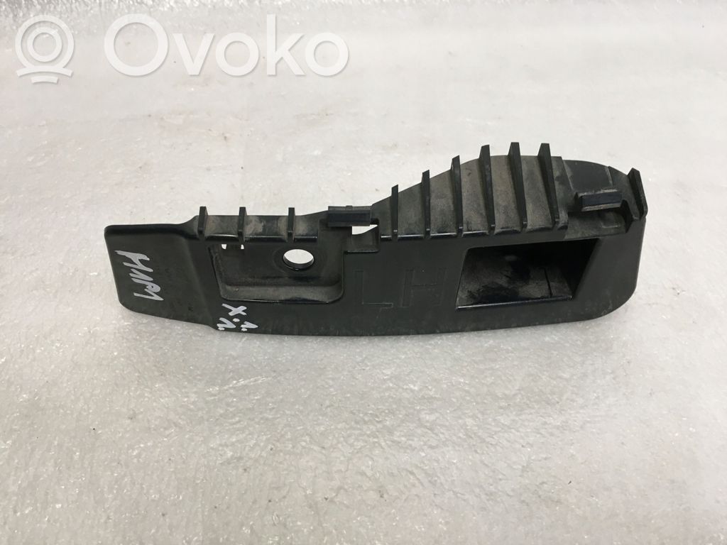 Rear bumper mounting bracket   1083992,108399200D