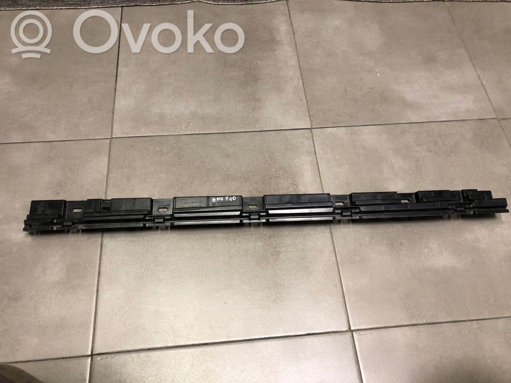 BMW 5 F10 F11 Slenkstis 