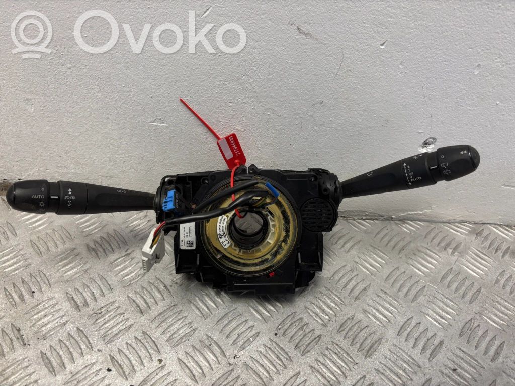 Citroen C4 Cactus Otros interruptores/perillas/selectores 