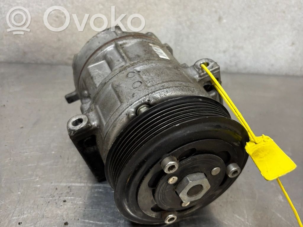 Opel Corsa E Compresseur de climatisation 
