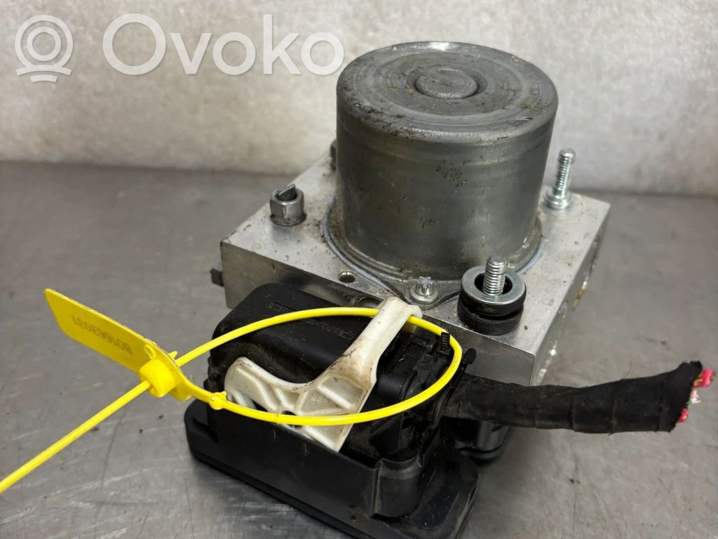 Renault Arkana Master brake cylinder 