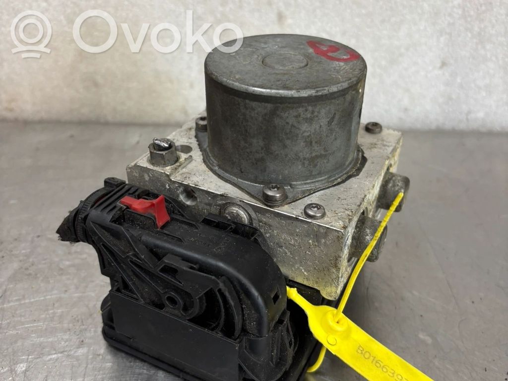 Volkswagen Up Master brake cylinder 