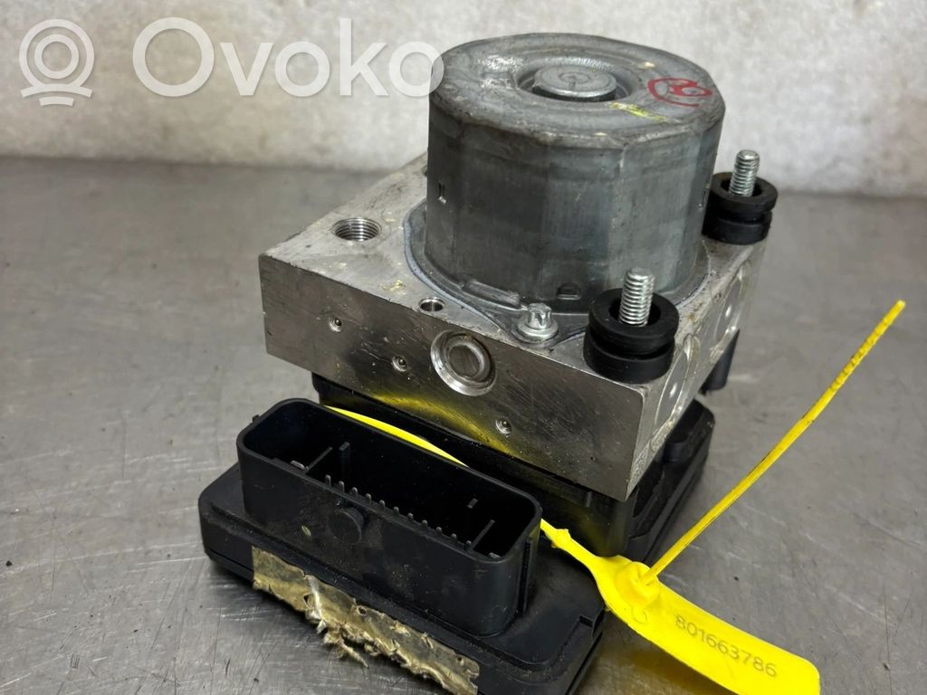 Renault Twingo III Master brake cylinder 