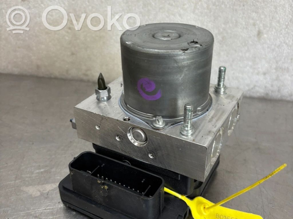 Renault Arkana Master brake cylinder 