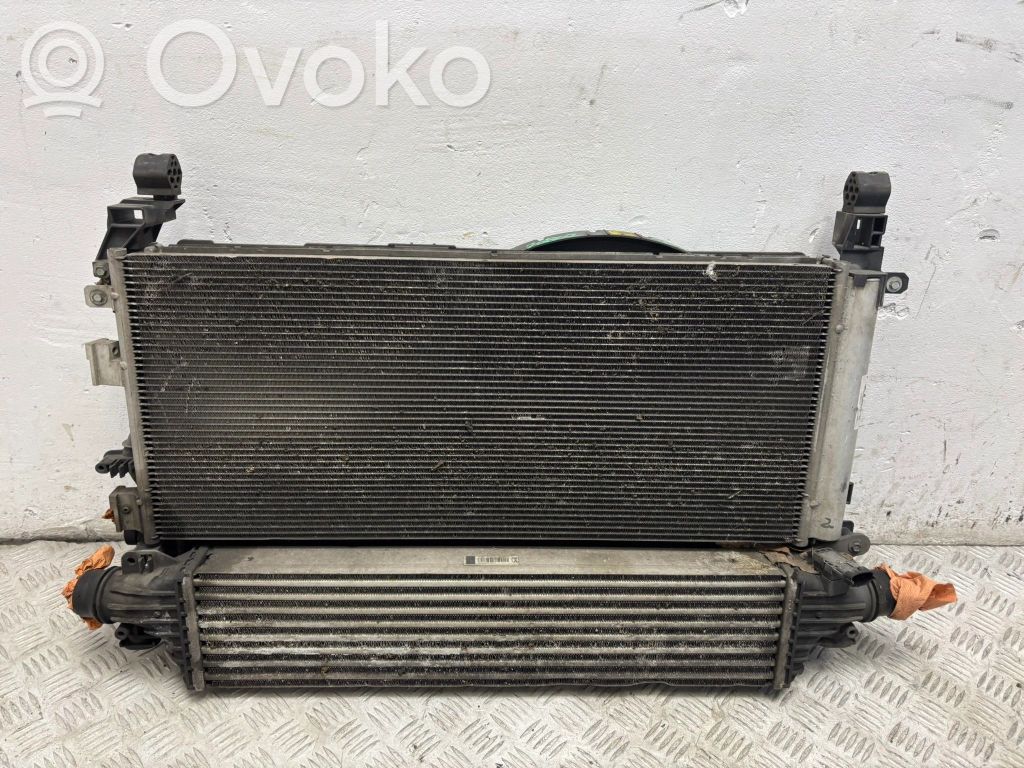 Opel Corsa E Priekinė kėbulo dalis 