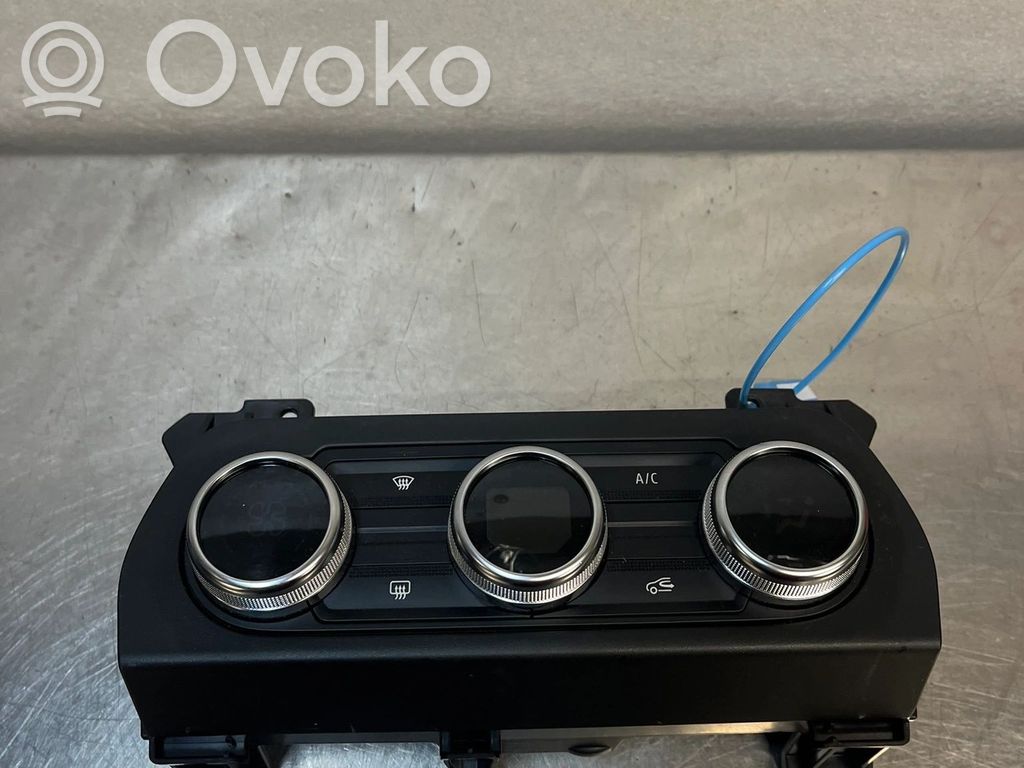 Dacia Sandero III Other switches/knobs/shifts 