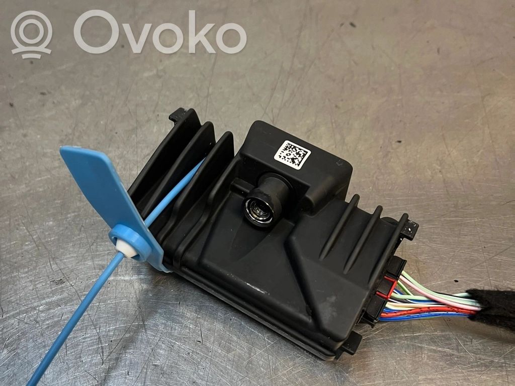 Renault Austral Trunk lid opening control unit 