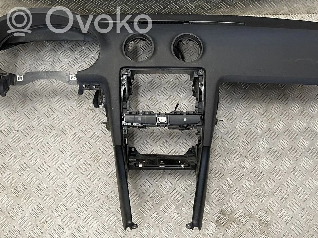 Dashboard   DOAUDIA38P