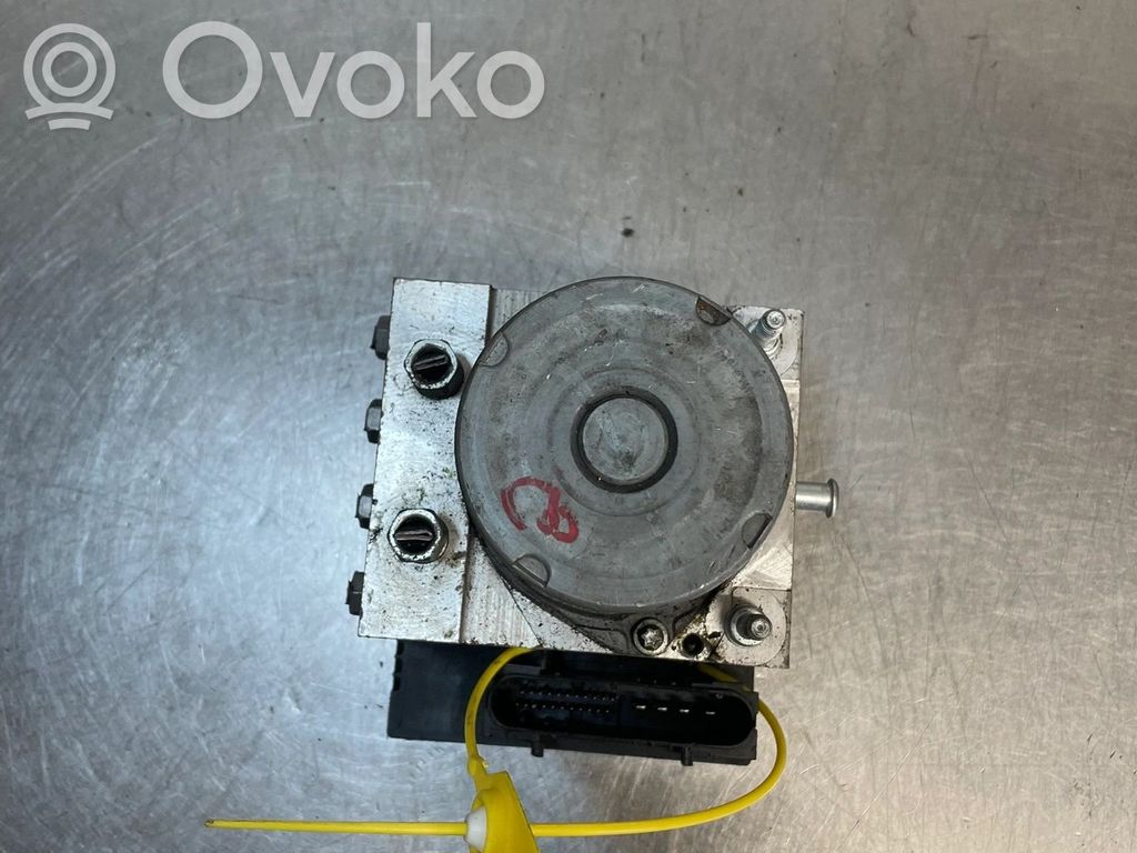 Nissan Qashqai+2 Główny cylinder hamulca 