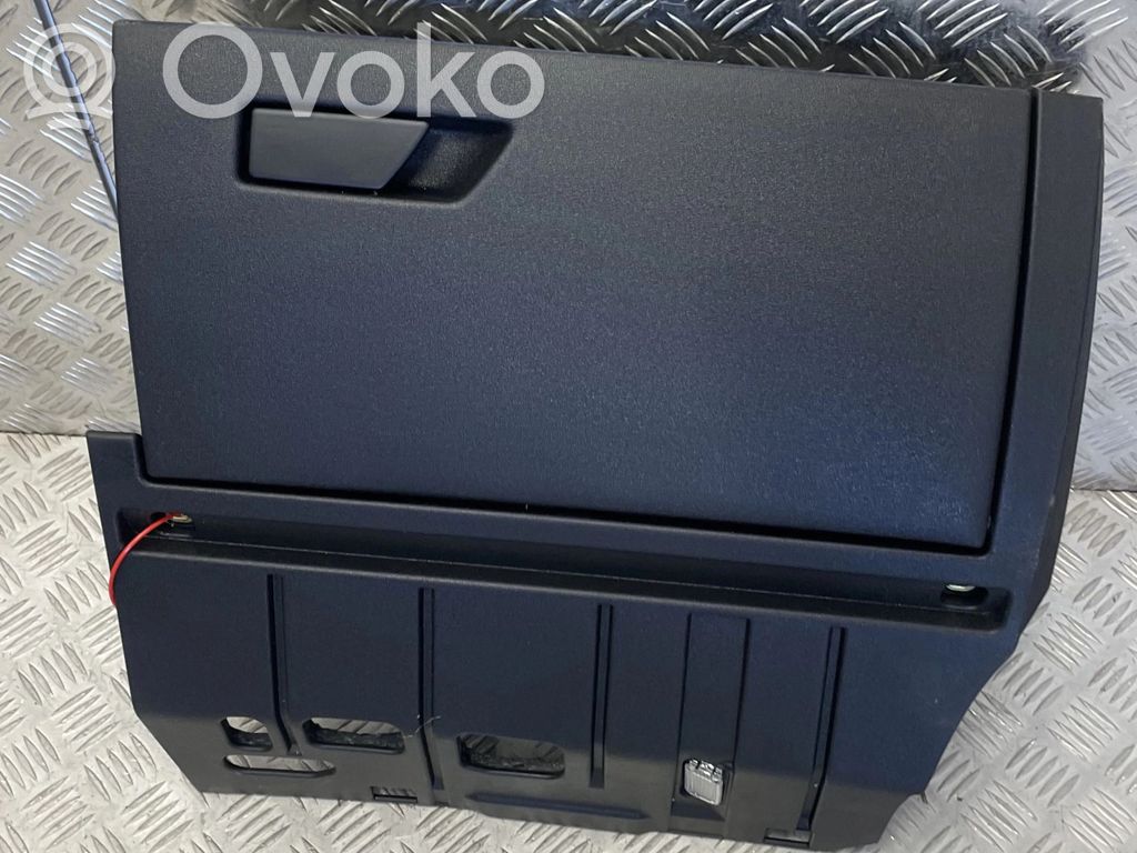 Audi A3 8Y Muu keskikonsolin (tunnelimalli) elementti 