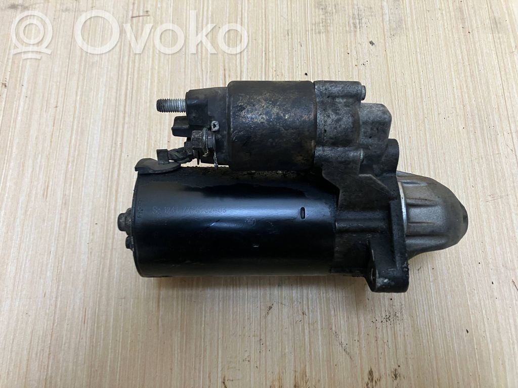 BMW 5 E60 E61 Starter motor 
