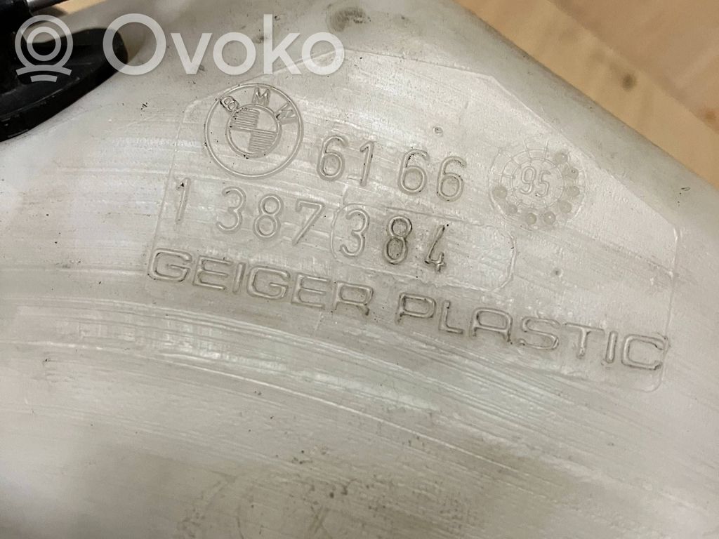 Langų skysčio bakelis   1387384,6166