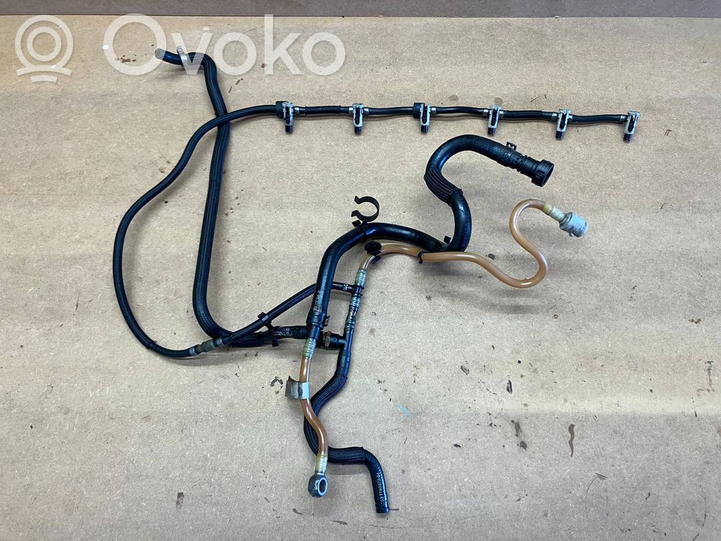 BMW 5 E60 E61 Caurule (-es) / šļūtene (-es) 