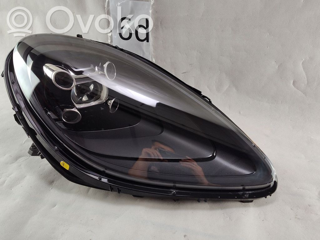 Porsche Macan (95B) Lampa przednia 