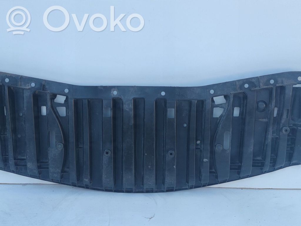 Nissan Note (E12) Bamperio dugno apsauga 