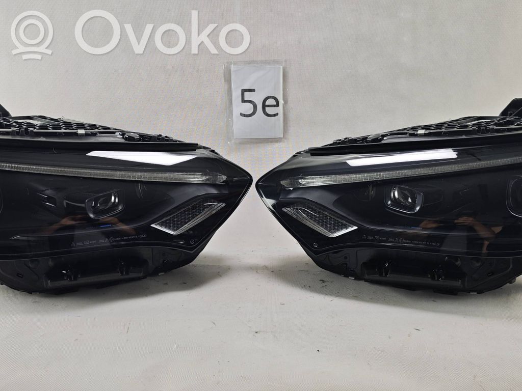 Mercedes-Benz EQE v295 Priekinis žibintas 
