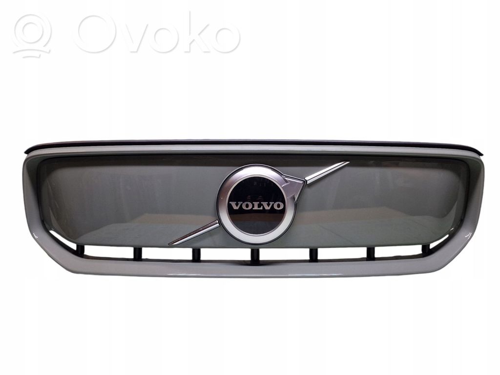 Volvo XC40 Maskownica / Grill / Atrapa górna chłodnicy 