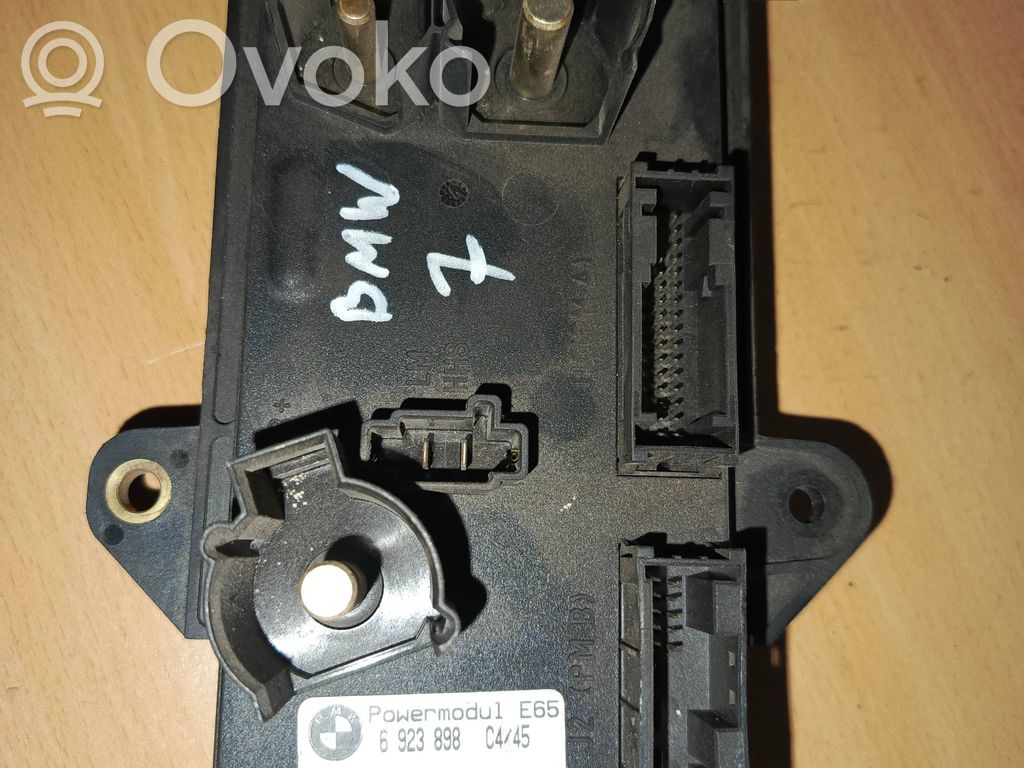 Engine control unit/module ECU   6923898,8ES00827002,061642