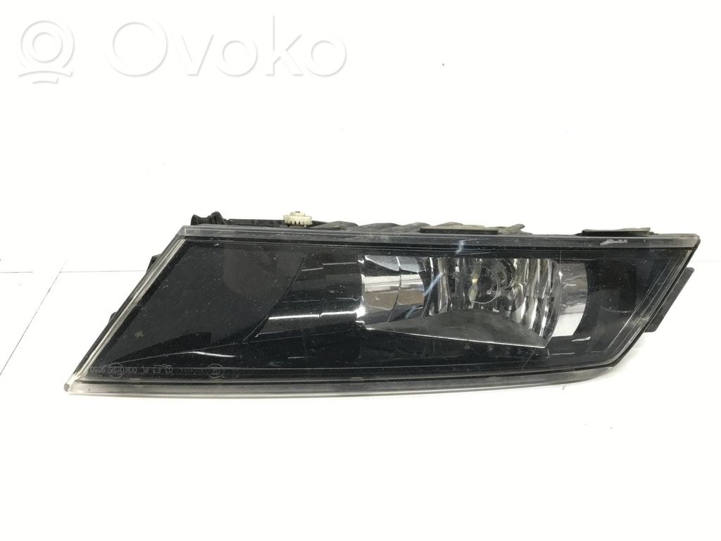 Skoda Superb B8 (3V) Front fog light 