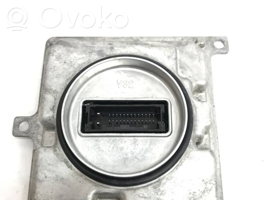 Mazda 3 III LED ballast control module 