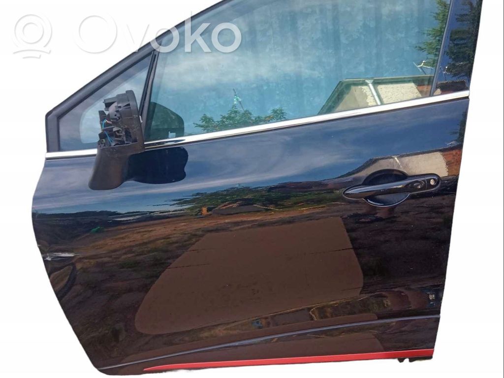 Renault Clio IV Front door 
