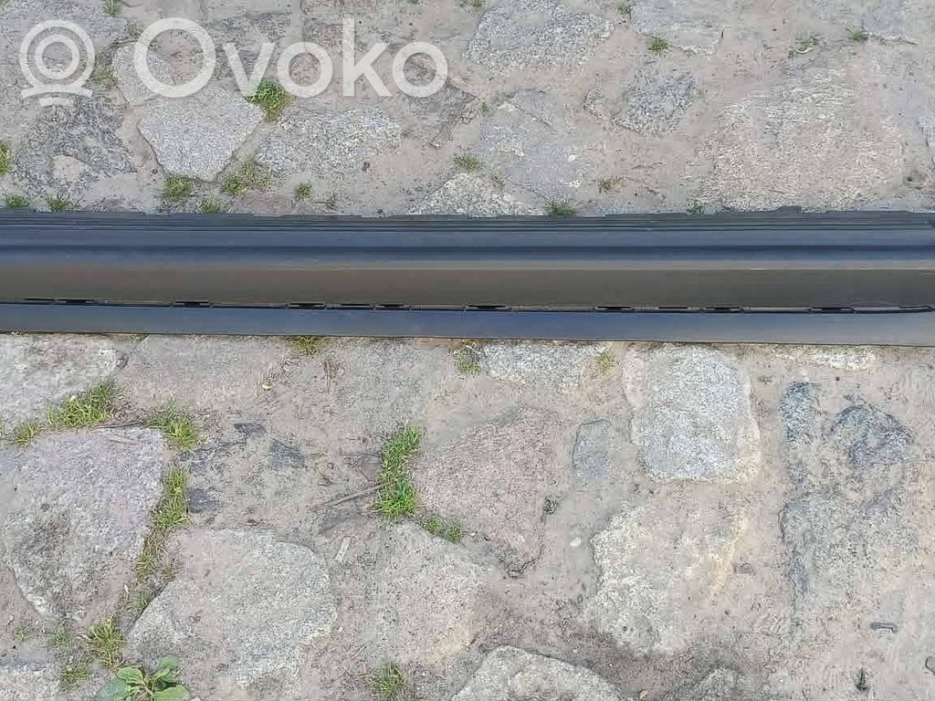 BMW i4 Slenkstis 