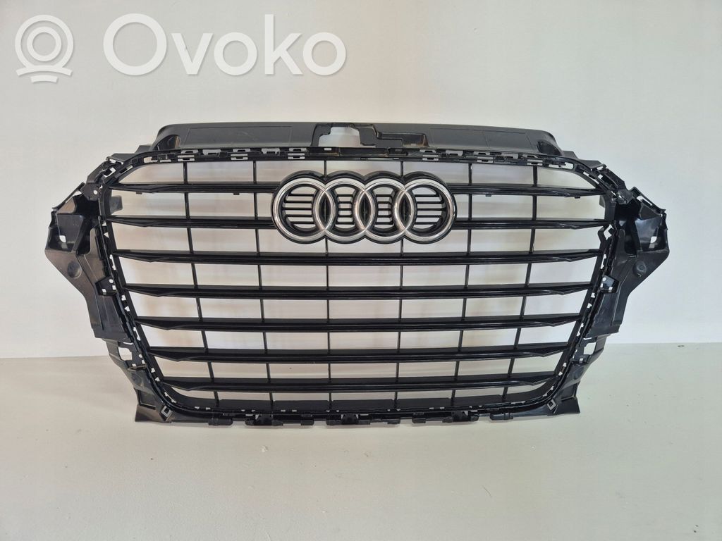Maskownica / Grill / Atrapa górna chłodnicy   8V5853651B,8V5853651B,8V5853651BB,AU371375