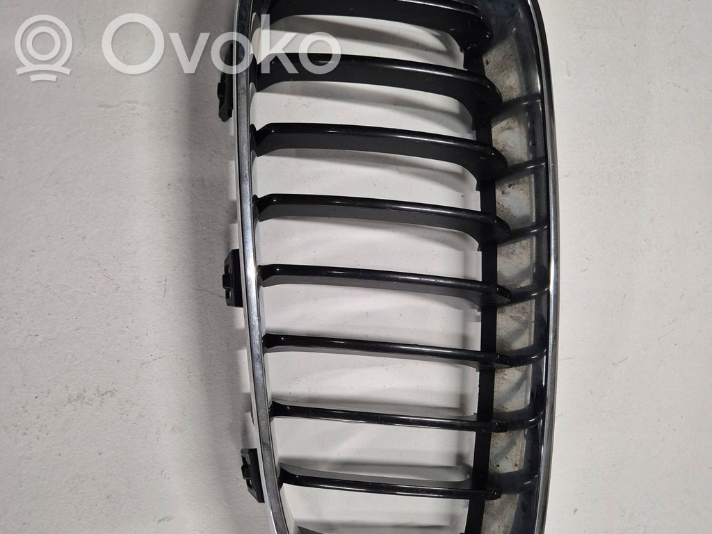 BMW 3 GT F34 Front bumper upper radiator grill 