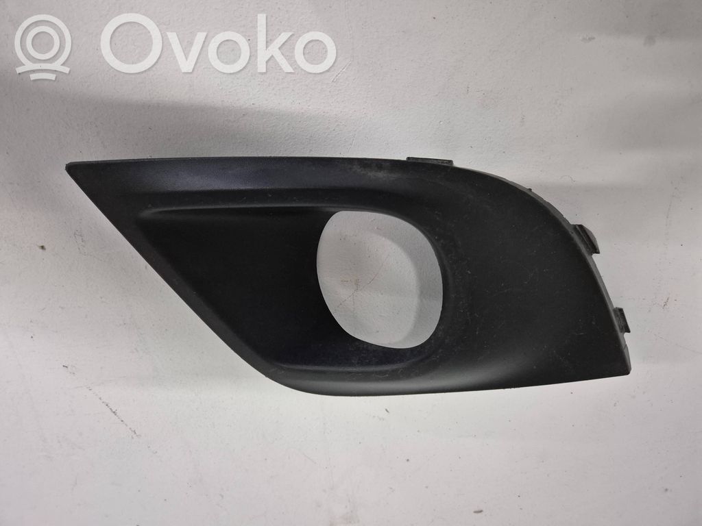 Renault Clio IV Front bumper lower grill 