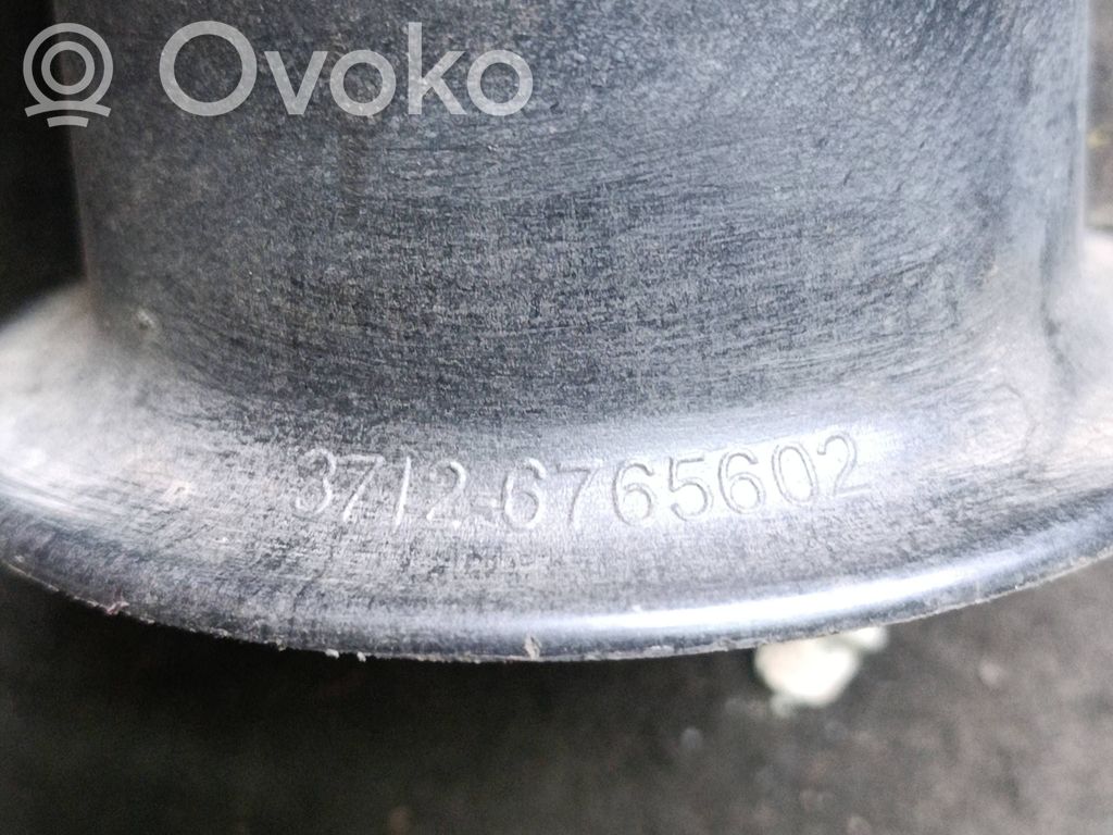 BMW 5 E60 E61 Takailmajousituksen ilmaiskunvaimennin 