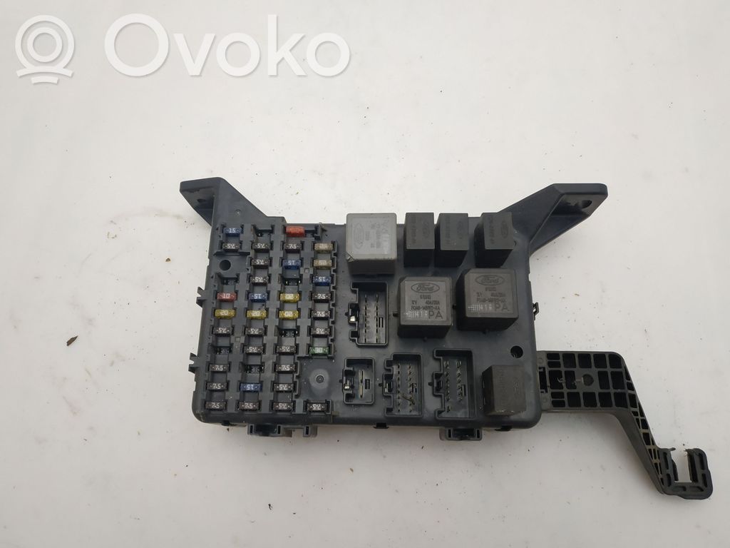Ford Mondeo Mk III Juego de caja de fusibles 