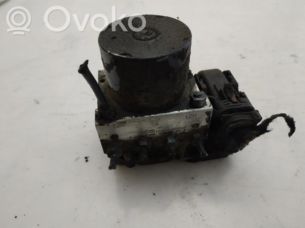 Skoda Roomster (5J) Bomba de ABS 