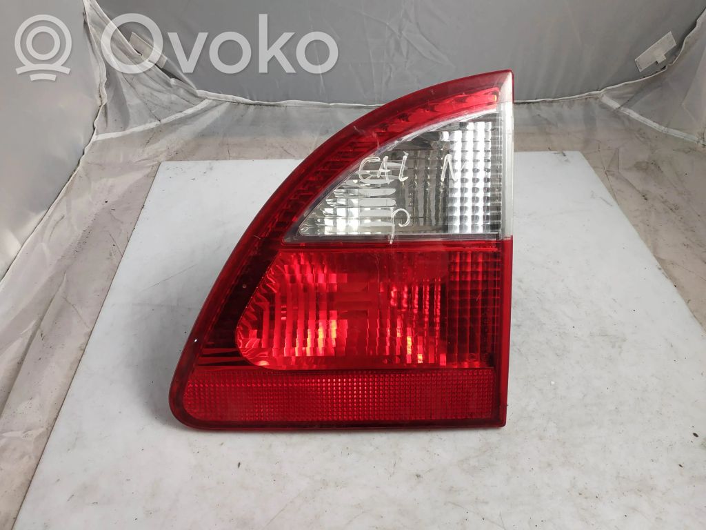 Ford Galaxy Aizmugurējais lukturis pārsegā 