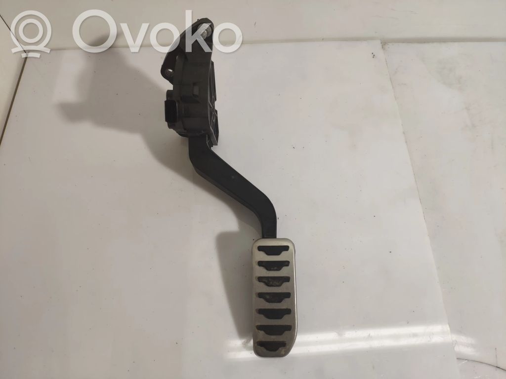 Land Rover Discovery Sport Accelerator throttle pedal 