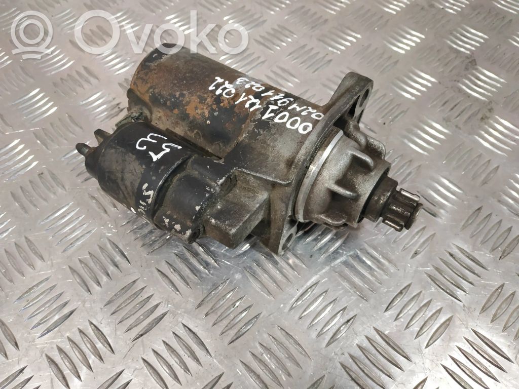 Volkswagen Golf IV Starter motor 
