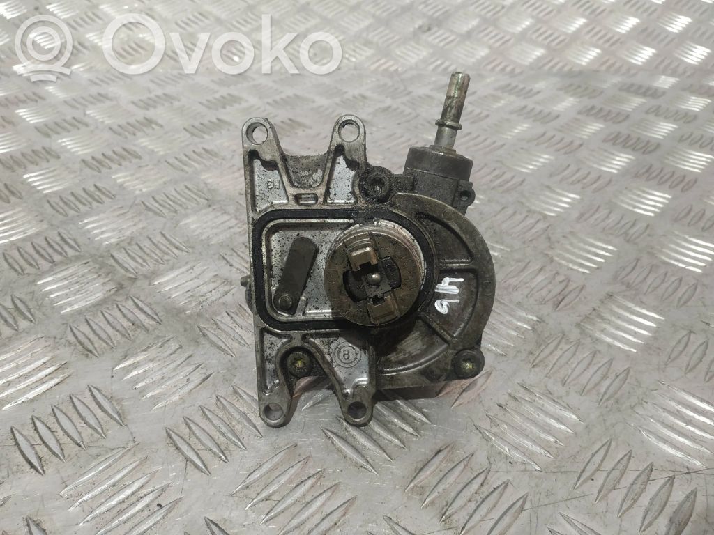 Opel Vectra B Pompa podciśnienia / Vacum 