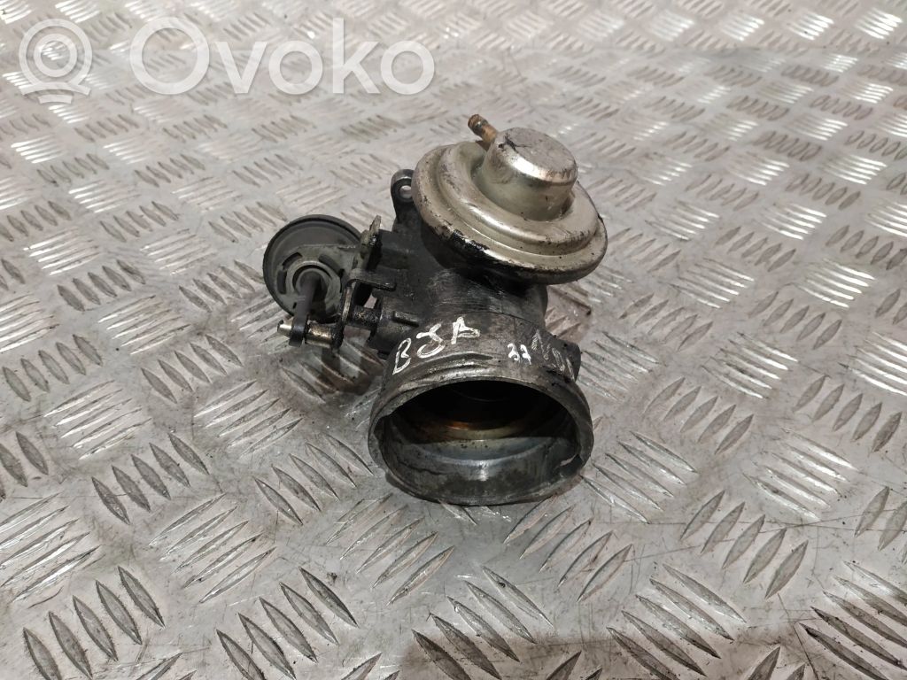 Volkswagen Caddy Válvula EGR 