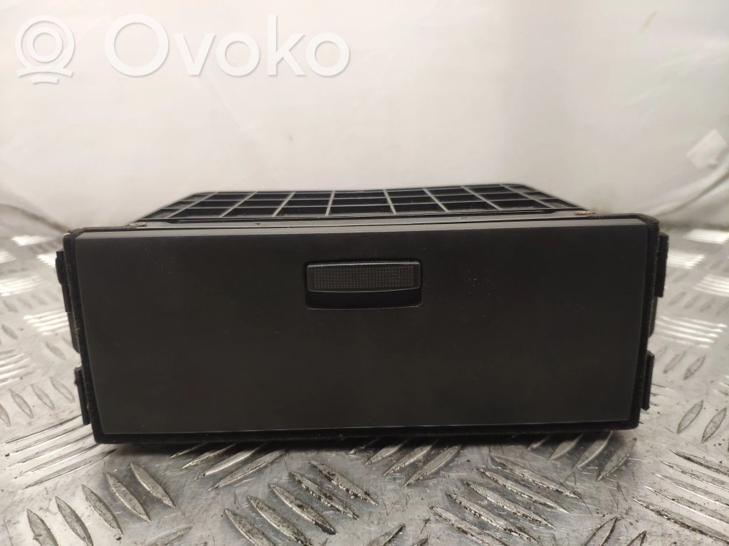 Chevrolet Captiva Handschuhfach 