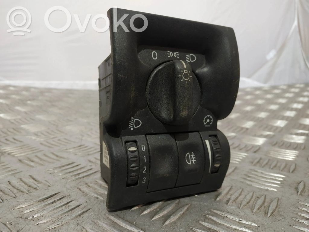 Opel Vectra B Light switch 