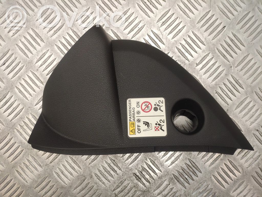 Honda Civic X Moldura del extremo lateral de panel 