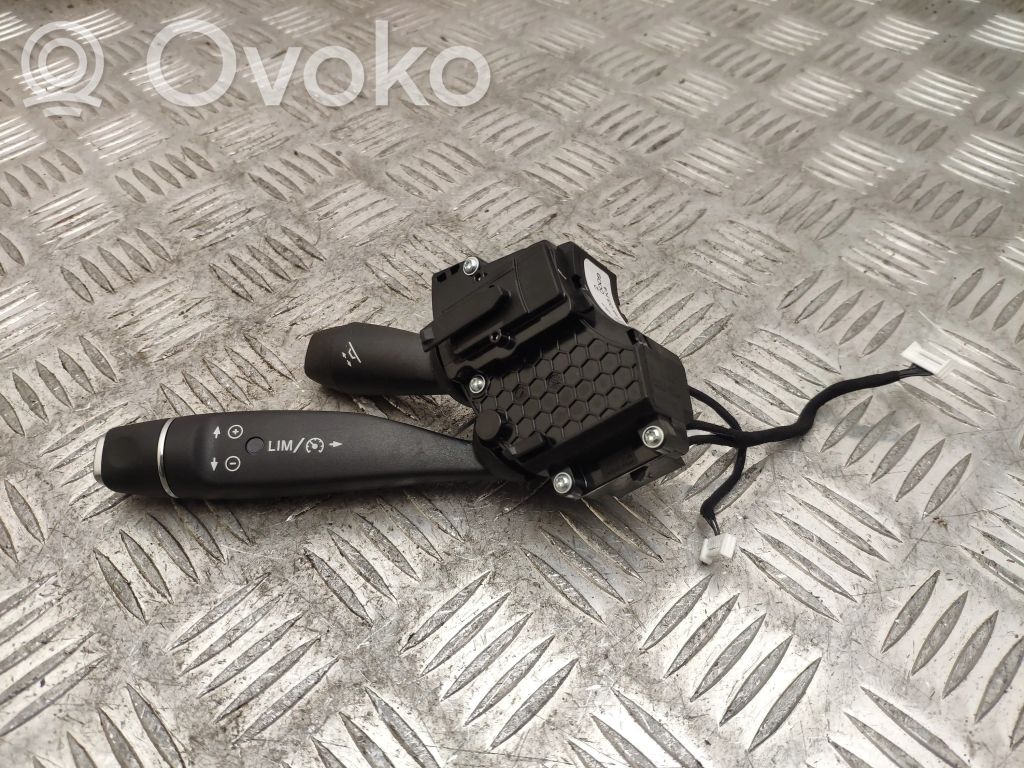 Mercedes-Benz GLC C253 Cruise control switch 