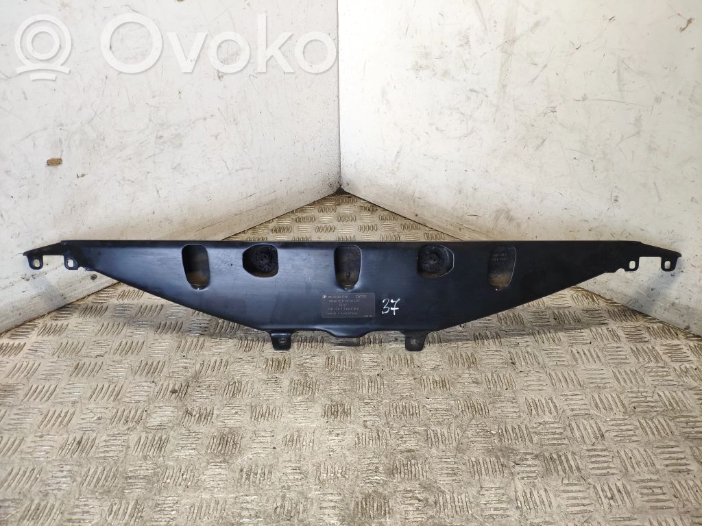 BMW 7 F01 F02 F03 F04 Panel mocowania chłodnicy / góra 
