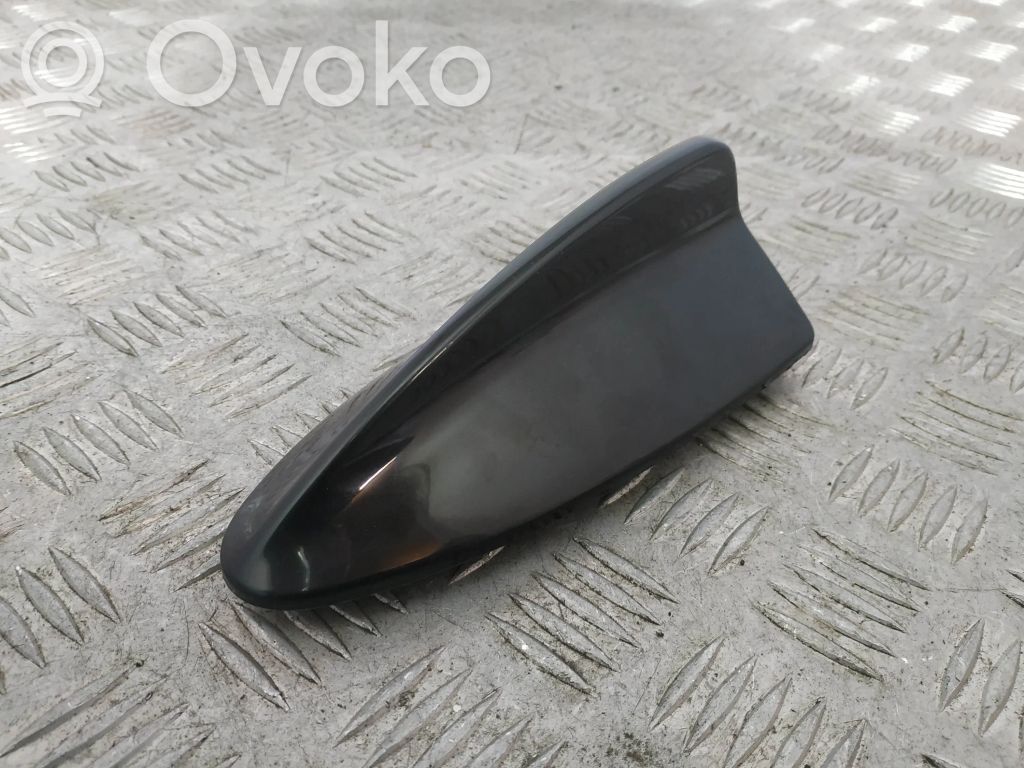 BMW 5 GT F07 Stogo (GPS) antenos dangtelis 