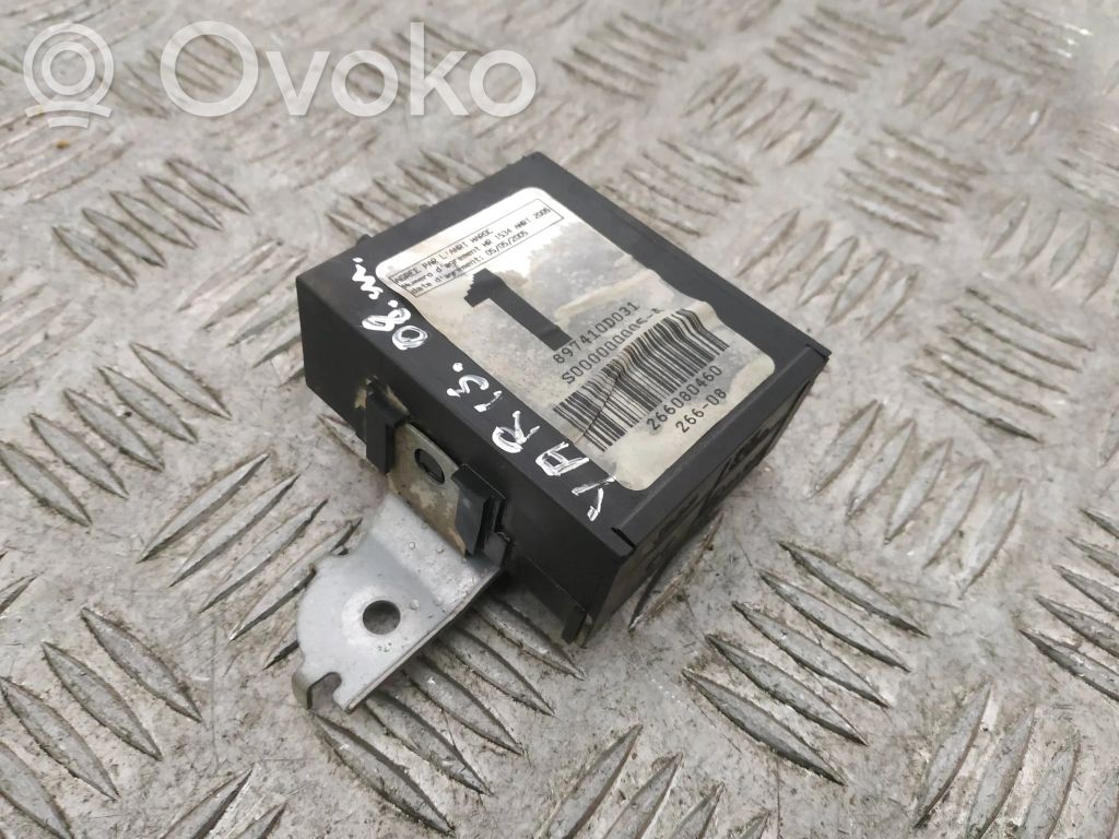 Toyota Yaris Oven keskuslukituksen ohjausyksikön moduuli 