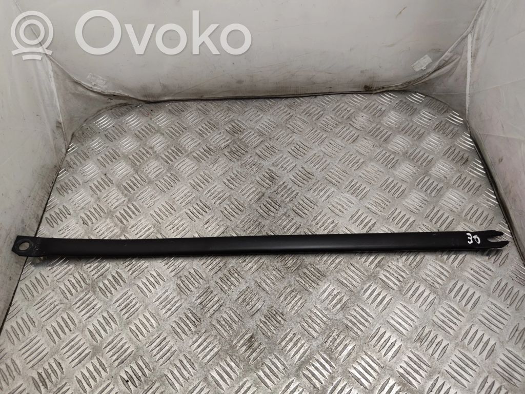BMW 3 E90 E91 Other engine bay part 
