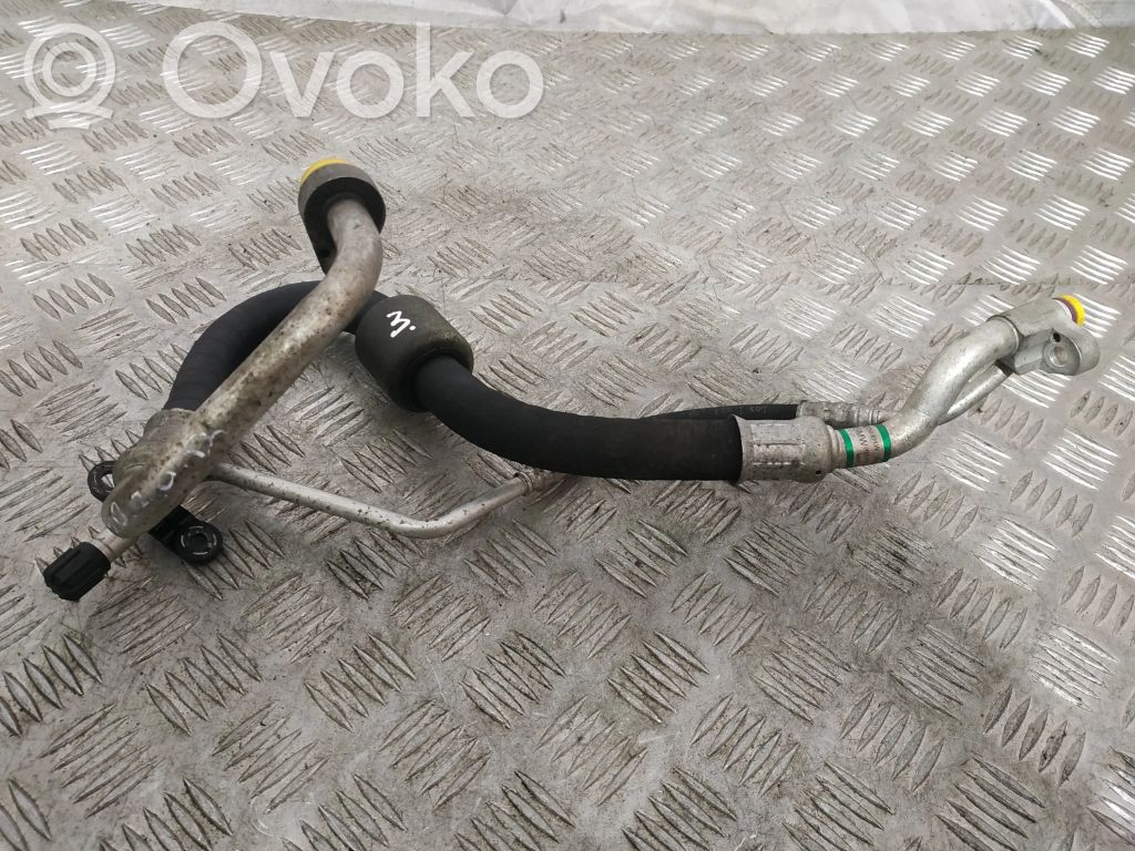 BMW 3 E90 E91 Air conditioning (A/C) pipe/hose 