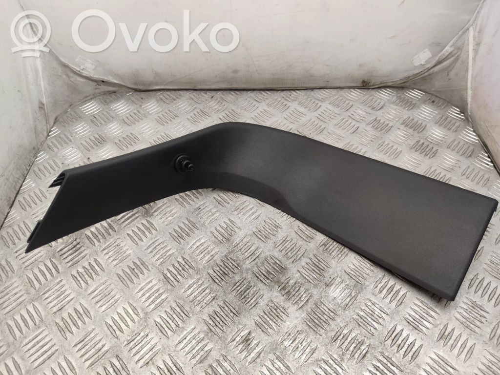 Volvo V40 Cross country Tailgate trim 
