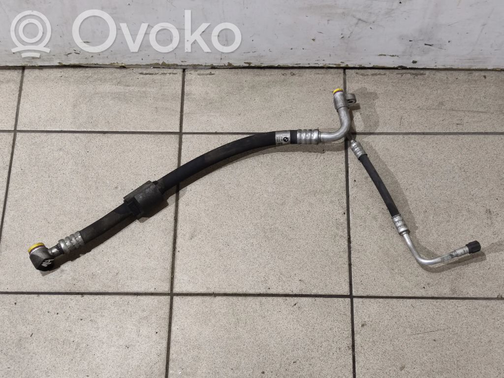 BMW 3 E90 E91 Air conditioning (A/C) pipe/hose 