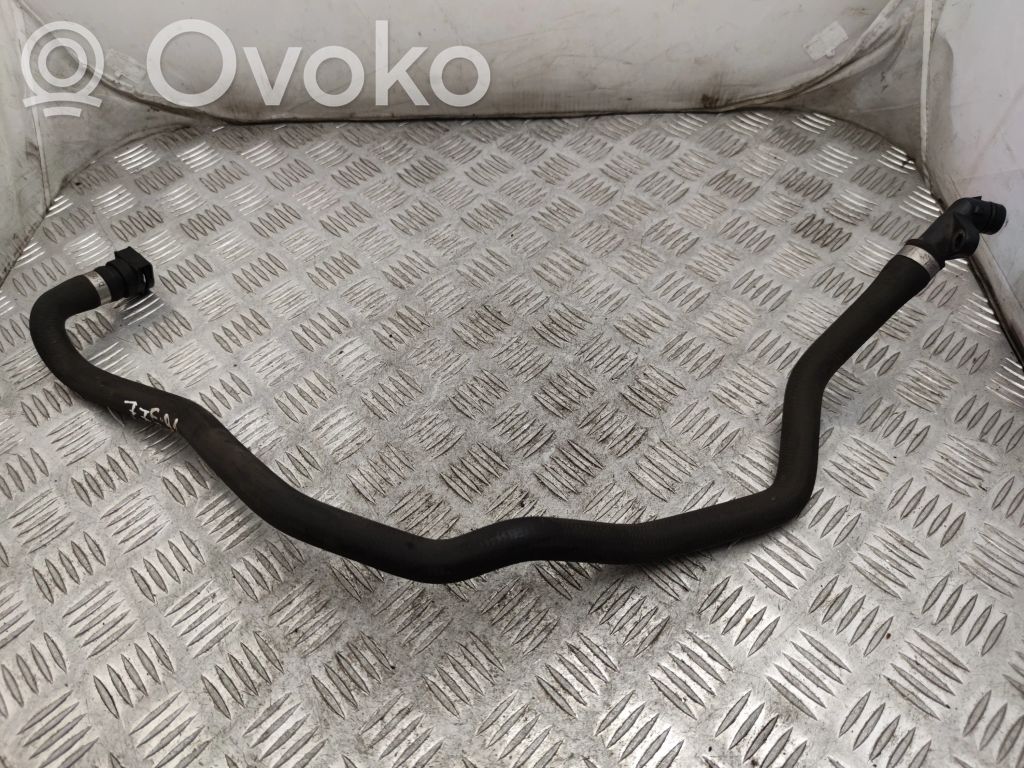 BMW 3 E90 E91 Engine coolant pipe/hose 