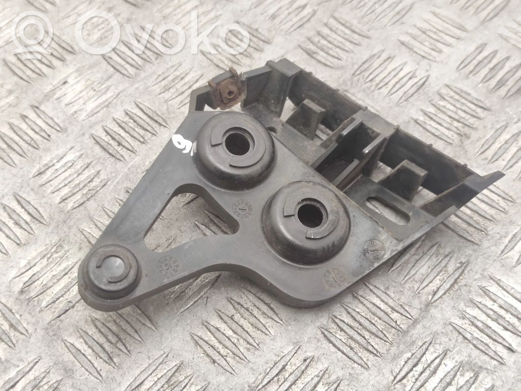 BMW 3 E90 E91 Rear bumper mounting bracket 